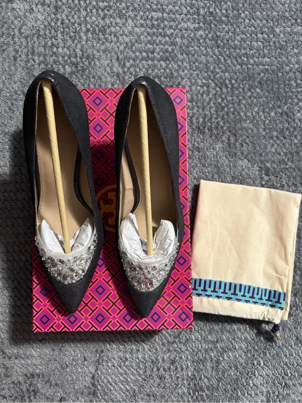 Tory Burch  Delphine Jewel Pointed Crystal-Embellished Pumps 7.5
